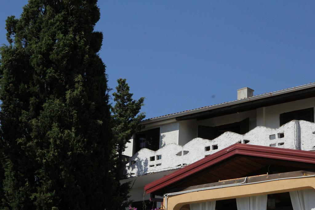 Novalja Guesthouse Economy Rooms Exterior foto